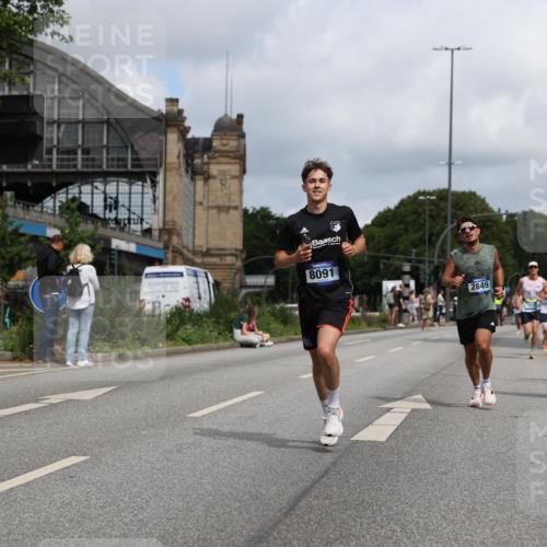 29.06.2025 - hella hamburg halbmarathon Yannick Fuchs http://msf.ph/oto/8223462 29.06.2025 10:33:13 20KM 1710, 2262, 2296, 2719, 2745, 2849, 2980, 3014, 3431, 4148, 5091, 5248, 6095, 6684, 7110, 8091, 9403, 10218, 11049, 11055, 11281, 11282, 11379, 12137, 12915, 13755, 13800, 14905, 15372, 16075, 16280, 17154, 17623, 17646, 17722, 18761, 19004, 19151 meine-sportfotos.de