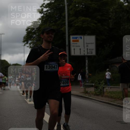 29.06.2025 - hella hamburg halbmarathon Yannick Fuchs http://msf.ph/oto/8223490 29.06.2025 10:46:15 20KM 2287, 2595, 4140, 4557, 4558, 4837, 5032, 5093, 5116, 5378, 5399, 5482, 6164, 6390, 6561, 6562, 7130, 7312, 7409, 7724, 7732, 7896, 8139, 8661, 8720, 8977, 9082, 9093, 9145, 9876, 10115, 11459, 11551, 12367, 13047, 13051, 13327, 14122, 14300, 14561, 15001, 15144, 15275, 15427, 15506, 15690, 15829, 16003, 16179, 16357, 16591, 18801 meine-sportfotos.de