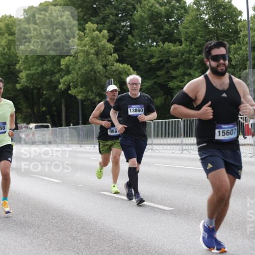 29.06.2025 - hella hamburg halbmarathon Jannik Wohlers http://msf.ph/oto/8223672 29.06.2025 10:27:30 Lombardsbrücke 1148, 2080, 3389, 5177, 5847, 6632, 7497, 9567, 9688, 11692, 11739, 12780, 12823, 12842, 13043, 13678, 13860, 15607, 15608, 16569, 16804, 16838, 18301, 18626 meine-sportfotos.de