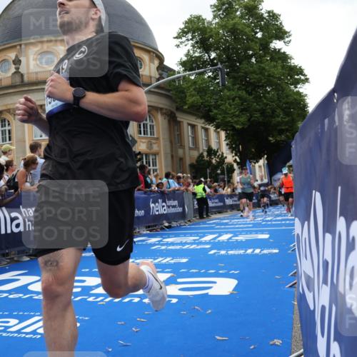 29.06.2025 - hella hamburg halbmarathon Strokosch-Dieckow http://msf.ph/oto/8223675 29.06.2025 10:30:03 Ziel 1758, 2689, 3189, 5308, 8190, 8323, 9634, 10270, 12308, 15507, 15672, 17768 meine-sportfotos.de