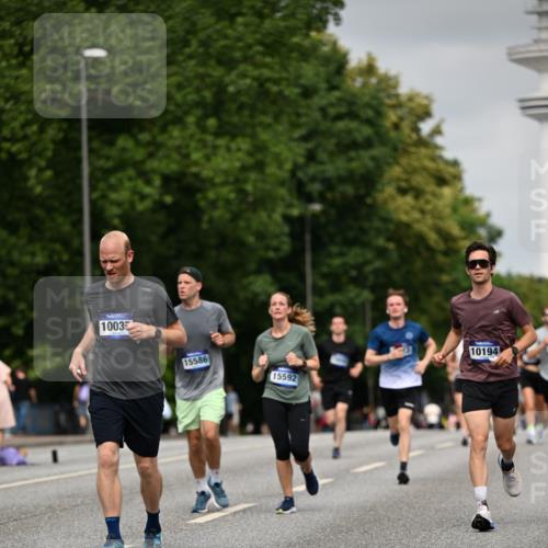 29.06.2025 - hella hamburg halbmarathon Dr. Thomas Lammeyer http://msf.ph/oto/8223781 29.06.2025 10:13:08 Kennedybrücke 1823, 2427, 3762, 4592, 4859, 7081, 7198, 9297, 9306, 9823, 9951, 9958, 10035, 10092, 10194, 10609 meine-sportfotos.de