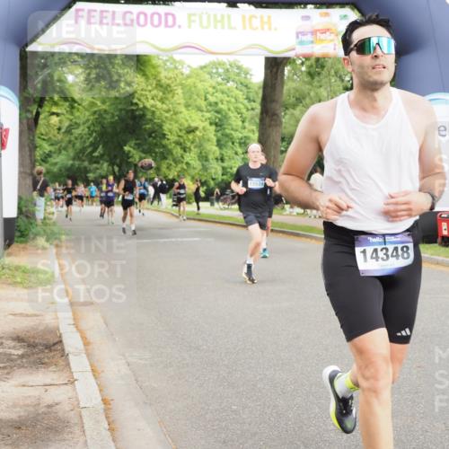29.06.2025 - hella hamburg halbmarathon MichiJ http://msf.ph/oto/8224186 29.06.2025 10:49:01 Zwischen KM18-KM19 4095, 6631, 6674, 6752, 10766, 11670, 13699, 13868, 14348, 14456, 15539, 15859, 16654, 17136 meine-sportfotos.de