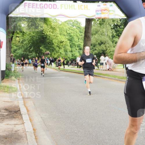 29.06.2025 - hella hamburg halbmarathon MichiJ http://msf.ph/oto/8224259 29.06.2025 10:49:01 Zwischen KM18-KM19 4095, 6631, 6674, 6752, 10766, 11670, 13699, 13868, 14348, 14456, 15539, 15859, 16654, 17136 meine-sportfotos.de