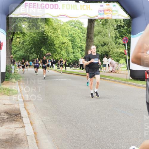 29.06.2025 - hella hamburg halbmarathon MichiJ http://msf.ph/oto/8224306 29.06.2025 10:49:01 Zwischen KM18-KM19 4095, 6631, 6674, 6752, 10766, 11670, 13699, 13868, 14348, 14456, 15539, 15859, 16654, 17136 meine-sportfotos.de