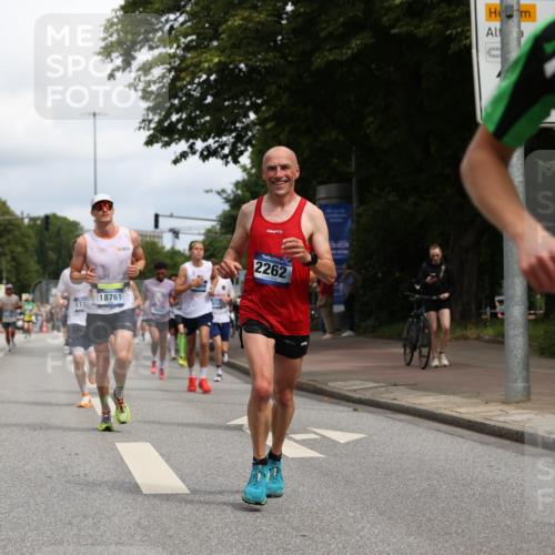 29.06.2025 - hella hamburg halbmarathon Yannick Fuchs http://msf.ph/oto/8224355 29.06.2025 10:33:17 20KM 1164, 2262, 2296, 2719, 2849, 2980, 3014, 3136, 3431, 4148, 5091, 5248, 6095, 6682, 6684, 7110, 8091, 9403, 10218, 11049, 11055, 11281, 11282, 11379, 11447, 12137, 12915, 13755, 13800, 14905, 15372, 16075, 16280, 17154, 17623, 17646, 17722, 18761, 19004, 19151 meine-sportfotos.de