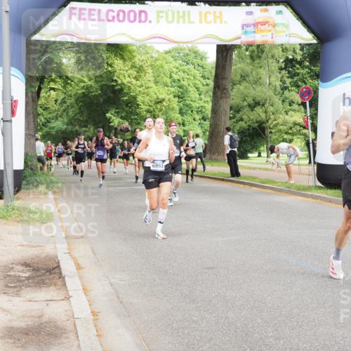 29.06.2025 - hella hamburg halbmarathon MichiJ http://msf.ph/oto/8224739 29.06.2025 10:25:15 Zwischen KM18-KM19 2121, 5042, 6993, 11304, 14789 meine-sportfotos.de