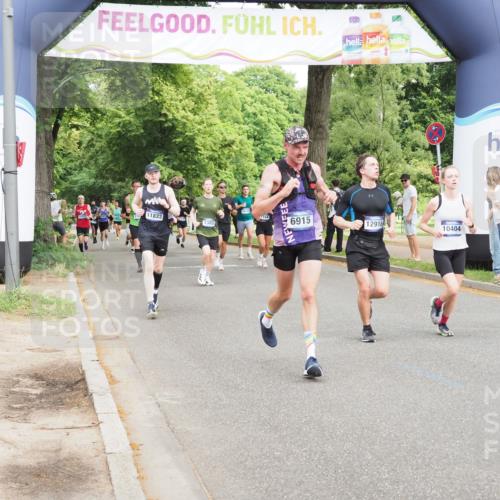 29.06.2025 - hella hamburg halbmarathon MichiJ http://msf.ph/oto/8225124 29.06.2025 10:25:19 Zwischen KM18-KM19 1385, 2121, 2399, 5042, 6915, 6993, 12916, 13991, 14601, 14789 meine-sportfotos.de