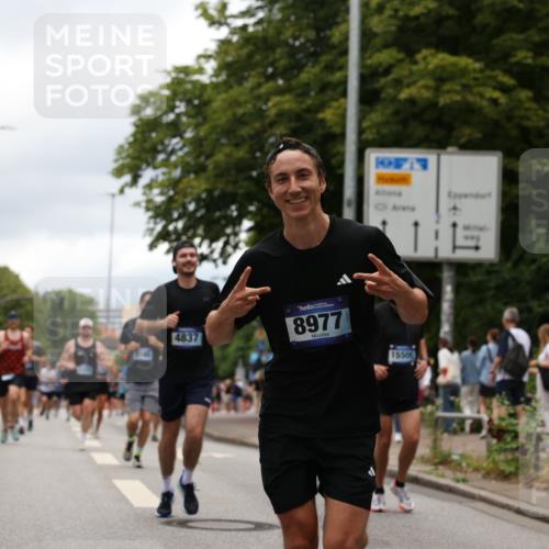 29.06.2025 - hella hamburg halbmarathon Yannick Fuchs http://msf.ph/oto/8225148 29.06.2025 10:46:30 20KM 1098, 1257, 1657, 2444, 2814, 3258, 3715, 3952, 4121, 4557, 4558, 4837, 5032, 5093, 5116, 5378, 5399, 6164, 6561, 6562, 7130, 7178, 7312, 7475, 7896, 8139, 8172, 8316, 8720, 8977, 9093, 9145, 9876, 10811, 11459, 12135, 12519, 13211, 13301, 13327, 14198, 14286, 14300, 14791, 15001, 15144, 15275, 15427, 15446, 15506, 15690, 16320, 17130, 17198, 17773, 18801 meine-sportfotos.de