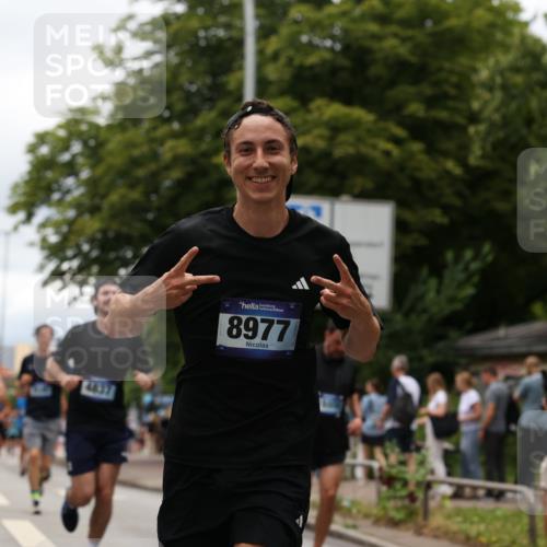 29.06.2025 - hella hamburg halbmarathon Yannick Fuchs http://msf.ph/oto/8225262 29.06.2025 10:46:30 20KM 1098, 1257, 1657, 2444, 2814, 3258, 3715, 3952, 4121, 4557, 4558, 4837, 5032, 5093, 5116, 5378, 5399, 6164, 6561, 6562, 7130, 7178, 7312, 7475, 7896, 8139, 8172, 8316, 8720, 8977, 9093, 9145, 9876, 10811, 11459, 12135, 12519, 13211, 13301, 13327, 14198, 14286, 14300, 14791, 15001, 15144, 15275, 15427, 15446, 15506, 15690, 16320, 17130, 17198, 17773, 18801 meine-sportfotos.de