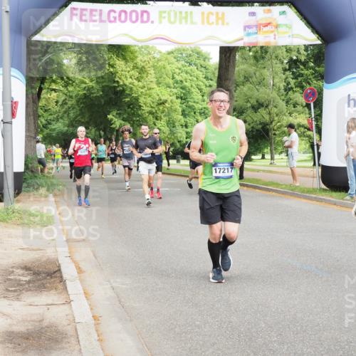 29.06.2025 - hella hamburg halbmarathon MichiJ http://msf.ph/oto/8225465 29.06.2025 10:25:23 Zwischen KM18-KM19 1385, 2399, 6915, 7152, 7154, 11833, 12916, 13991, 14601, 16158, 17217 meine-sportfotos.de