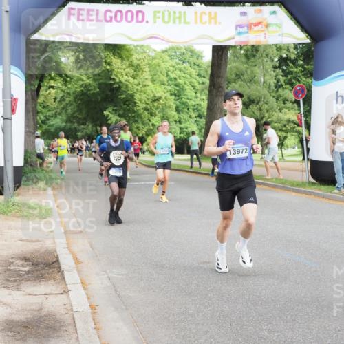 29.06.2025 - hella hamburg halbmarathon MichiJ http://msf.ph/oto/8225939 29.06.2025 10:25:27 Zwischen KM18-KM19 1385, 3959, 5315, 5961, 6915, 7152, 7154, 10852, 11833, 12051, 12168, 12916, 13972, 16158, 17217, 18357, 18824 meine-sportfotos.de