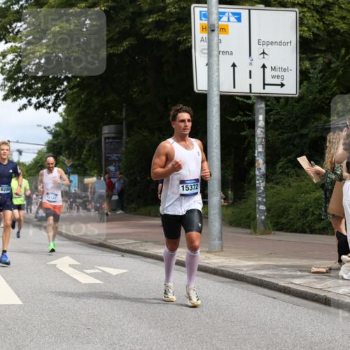 29.06.2025 - hella hamburg halbmarathon Yannick Fuchs http://msf.ph/oto/8225970 29.06.2025 10:33:23 20KM 1164, 2262, 2719, 2980, 3014, 3136, 3431, 4359, 5091, 5248, 6682, 6684, 7110, 8450, 8958, 9403, 10218, 11055, 11281, 11282, 11379, 11447, 12137, 13137, 13755, 13800, 14093, 14905, 15257, 15372, 15561, 15965, 16280, 17154, 17646, 17722, 18188, 18761, 19004, 19151 meine-sportfotos.de