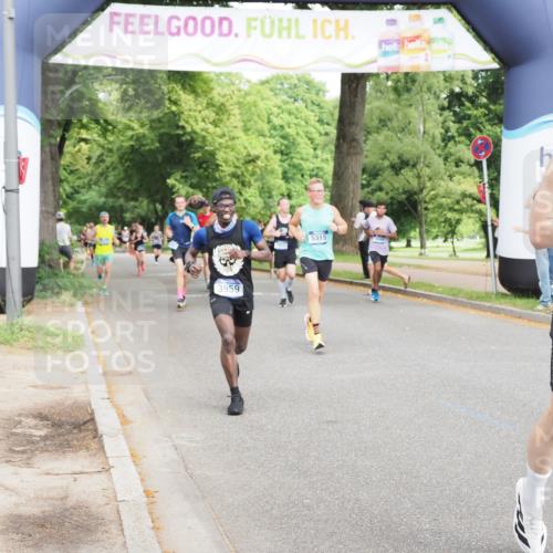 29.06.2025 - hella hamburg halbmarathon MichiJ http://msf.ph/oto/8225987 29.06.2025 10:25:28 Zwischen KM18-KM19 3959, 5315, 5961, 7152, 7154, 10852, 11833, 12051, 12168, 13972, 16158, 17217, 18357, 18824 meine-sportfotos.de