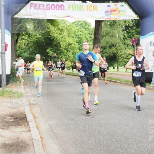 29.06.2025 - hella hamburg halbmarathon MichiJ http://msf.ph/oto/8226170 29.06.2025 10:25:31 Zwischen KM18-KM19 1411, 3959, 5315, 5961, 7152, 8362, 10852, 12051, 12168, 13972, 18156, 18357, 18824, 18986 meine-sportfotos.de