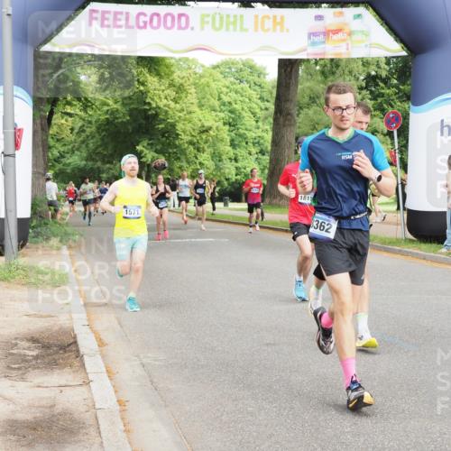 29.06.2025 - hella hamburg halbmarathon MichiJ http://msf.ph/oto/8226249 29.06.2025 10:25:32 Zwischen KM18-KM19 1411, 1571, 3959, 5315, 5961, 8362, 10852, 12051, 12168, 13972, 17078, 18156, 18357, 18824, 18986 meine-sportfotos.de