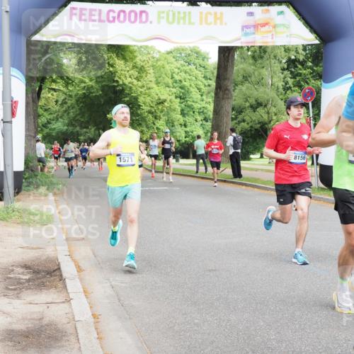 29.06.2025 - hella hamburg halbmarathon MichiJ http://msf.ph/oto/8226267 29.06.2025 10:25:32 Zwischen KM18-KM19 1411, 1571, 3959, 5315, 5961, 8362, 10852, 12051, 12168, 13972, 17078, 18156, 18357, 18824, 18986 meine-sportfotos.de