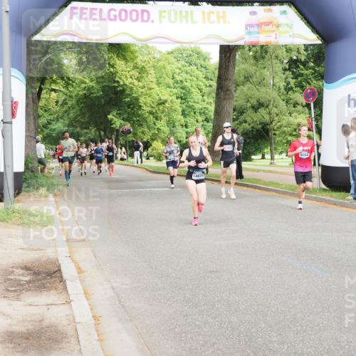 29.06.2025 - hella hamburg halbmarathon MichiJ http://msf.ph/oto/8226338 29.06.2025 10:25:35 Zwischen KM18-KM19 1411, 1571, 4860, 5315, 8084, 8362, 13972, 14075, 17078, 18156, 18986 meine-sportfotos.de