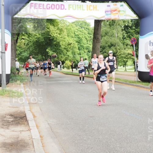 29.06.2025 - hella hamburg halbmarathon MichiJ http://msf.ph/oto/8226407 29.06.2025 10:25:35 Zwischen KM18-KM19 1411, 1571, 4860, 5315, 8084, 8362, 13972, 14075, 17078, 18156, 18986 meine-sportfotos.de