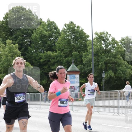 29.06.2025 - hella hamburg halbmarathon Jannik Wohlers http://msf.ph/oto/8226499 29.06.2025 10:27:41 Lombardsbrücke 1148, 5369, 5604, 5847, 6632, 7497, 8215, 9567, 9654, 11692, 11739, 12780, 12842, 13568, 13678, 14017, 14155, 15123, 15608, 18256 meine-sportfotos.de