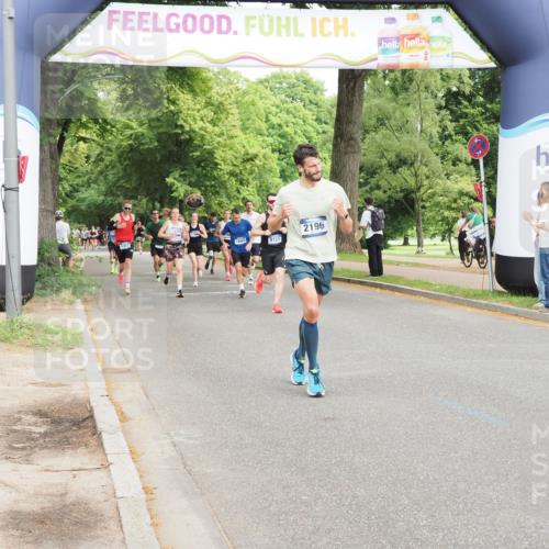 29.06.2025 - hella hamburg halbmarathon MichiJ http://msf.ph/oto/8226553 29.06.2025 10:25:39 Zwischen KM18-KM19 1411, 1571, 2196, 4860, 8084, 8362, 14075, 17078, 18038, 18733 meine-sportfotos.de