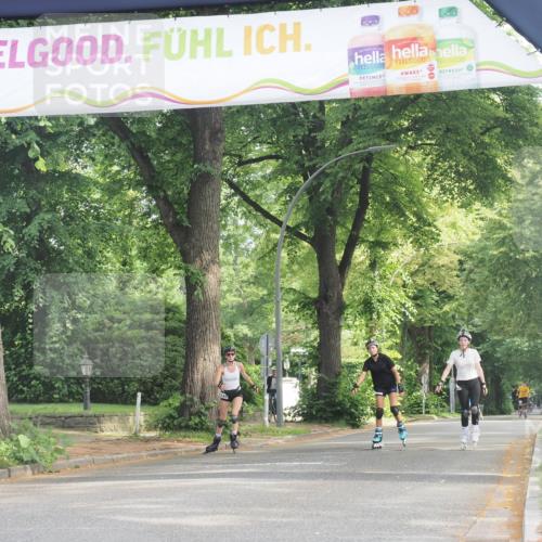 29.06.2025 - hella hamburg halbmarathon KatJ http://msf.ph/oto/8226632 29.06.2025 09:41:02 Zwischen KM18-KM19  meine-sportfotos.de