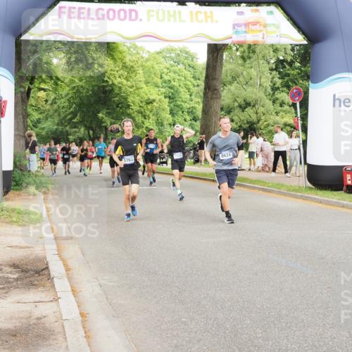 29.06.2025 - hella hamburg halbmarathon MichiJ http://msf.ph/oto/8226655 29.06.2025 10:49:11 Zwischen KM18-KM19 5763, 7250, 8176, 8624, 17955, 18581 meine-sportfotos.de
