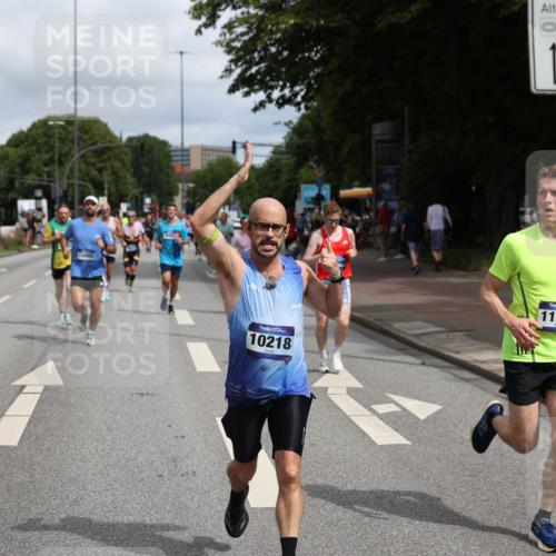 29.06.2025 - hella hamburg halbmarathon Yannick Fuchs http://msf.ph/oto/8226753 29.06.2025 10:33:28 20KM 1164, 1445, 2719, 2980, 3014, 3136, 3431, 4359, 6682, 6684, 8450, 8958, 9403, 10218, 11055, 11281, 11282, 11379, 11447, 12137, 12772, 13137, 13800, 14093, 14905, 15257, 15372, 15561, 15873, 15965, 16280, 17154, 17646, 17722, 18188, 19004, 19151 meine-sportfotos.de