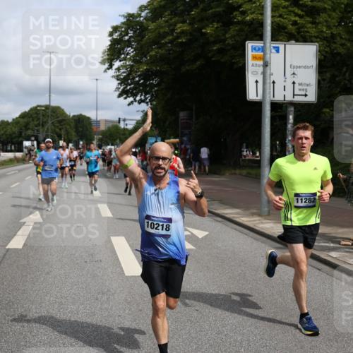 29.06.2025 - hella hamburg halbmarathon Yannick Fuchs http://msf.ph/oto/8226854 29.06.2025 10:33:28 20KM 1164, 1445, 2719, 2980, 3014, 3136, 3431, 4359, 6682, 6684, 8450, 8958, 9403, 10218, 11055, 11281, 11282, 11379, 11447, 12137, 12772, 13137, 13800, 14093, 14905, 15257, 15372, 15561, 15873, 15965, 16280, 17154, 17646, 17722, 18188, 19004, 19151 meine-sportfotos.de