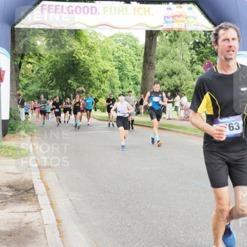 29.06.2025 - hella hamburg halbmarathon MichiJ http://msf.ph/oto/8226951 29.06.2025 10:49:14 Zwischen KM18-KM19 1432, 5763, 7250, 8624, 11771, 17955, 18452, 18581 meine-sportfotos.de