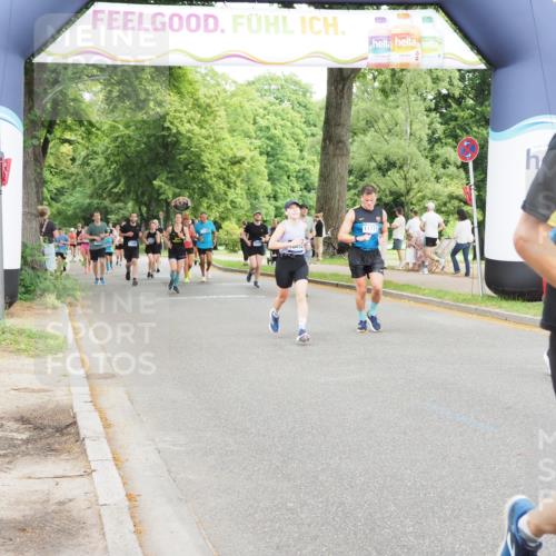 29.06.2025 - hella hamburg halbmarathon MichiJ http://msf.ph/oto/8226973 29.06.2025 10:49:14 Zwischen KM18-KM19 1432, 5763, 7250, 8624, 11771, 17955, 18452, 18581 meine-sportfotos.de