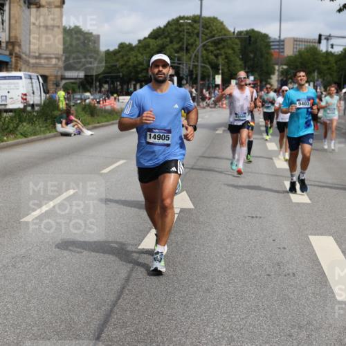 29.06.2025 - hella hamburg halbmarathon Yannick Fuchs http://msf.ph/oto/8227045 29.06.2025 10:33:30 20KM 1164, 1445, 2719, 2980, 3014, 3136, 3431, 4359, 6682, 6684, 8450, 8958, 9403, 10218, 11055, 11281, 11282, 11447, 11619, 12137, 12772, 13137, 13800, 14093, 14905, 15257, 15372, 15561, 15866, 15873, 15965, 16280, 17646, 18188, 19004, 19151 meine-sportfotos.de