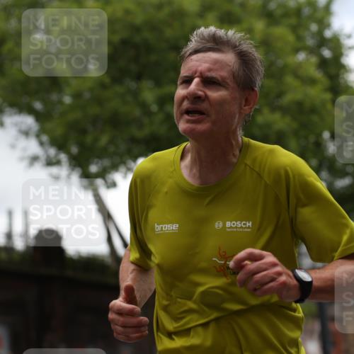 29.06.2025 - hella hamburg halbmarathon Yannick Fuchs http://msf.ph/oto/8227128 29.06.2025 10:46:34 20KM 1098, 1257, 1657, 2111, 2444, 2814, 3258, 3715, 3952, 4121, 4557, 4558, 4837, 5116, 5169, 5194, 5378, 5399, 6164, 6561, 6562, 7130, 7178, 7312, 7475, 7896, 8139, 8172, 8316, 8720, 8977, 9145, 10529, 10811, 11459, 12135, 12519, 13211, 13301, 13327, 14198, 14286, 14791, 15001, 15144, 15275, 15427, 15446, 15506, 15690, 16320, 16929, 17130, 17198, 17773, 18331 meine-sportfotos.de
