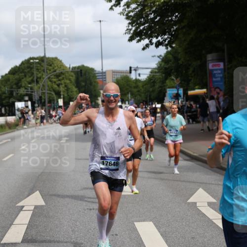29.06.2025 - hella hamburg halbmarathon Yannick Fuchs http://msf.ph/oto/8227208 29.06.2025 10:33:32 20KM 1164, 1445, 1803, 2719, 2980, 3136, 3783, 4359, 6682, 6686, 8450, 8958, 9403, 10218, 11055, 11281, 11282, 11447, 11619, 12137, 12772, 13137, 13800, 14093, 14905, 15257, 15372, 15561, 15866, 15873, 15965, 16280, 17646, 18188, 18734, 19004, 19151 meine-sportfotos.de