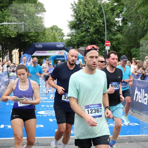 29.06.2025 - hella hamburg halbmarathon Zöllner http://msf.ph/oto/8227364 29.06.2025 10:53:10 Ziel 2111, 2208, 3059, 3258, 3334, 4121, 7864, 8587, 9093, 9537, 12155, 14323, 16986, 19208 meine-sportfotos.de