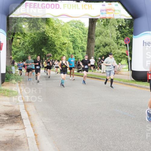 29.06.2025 - hella hamburg halbmarathon MichiJ http://msf.ph/oto/8227573 29.06.2025 10:49:16 Zwischen KM18-KM19 1377, 1432, 5763, 7250, 8624, 11771, 18452, 19240 meine-sportfotos.de