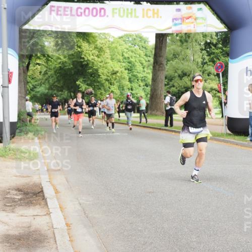 29.06.2025 - hella hamburg halbmarathon MichiJ http://msf.ph/oto/8227586 29.06.2025 10:25:54 Zwischen KM18-KM19 2767, 5003, 9178, 13854, 14387, 17137, 18384 meine-sportfotos.de
