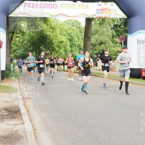 29.06.2025 - hella hamburg halbmarathon MichiJ http://msf.ph/oto/8227792 29.06.2025 10:49:18 Zwischen KM18-KM19 1377, 1432, 7250, 10128, 11771, 15516, 16424, 18355, 18452, 19240 meine-sportfotos.de