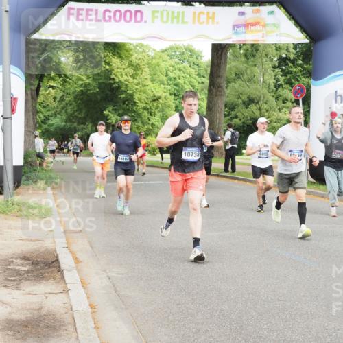 29.06.2025 - hella hamburg halbmarathon MichiJ http://msf.ph/oto/8227823 29.06.2025 10:25:57 Zwischen KM18-KM19 6095, 10738, 13854, 14387, 16523, 17137, 18159 meine-sportfotos.de
