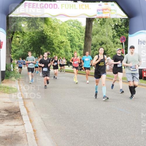 29.06.2025 - hella hamburg halbmarathon MichiJ http://msf.ph/oto/8227889 29.06.2025 10:49:18 Zwischen KM18-KM19 1377, 1432, 7250, 10128, 11771, 15516, 16424, 18355, 18452, 19240 meine-sportfotos.de