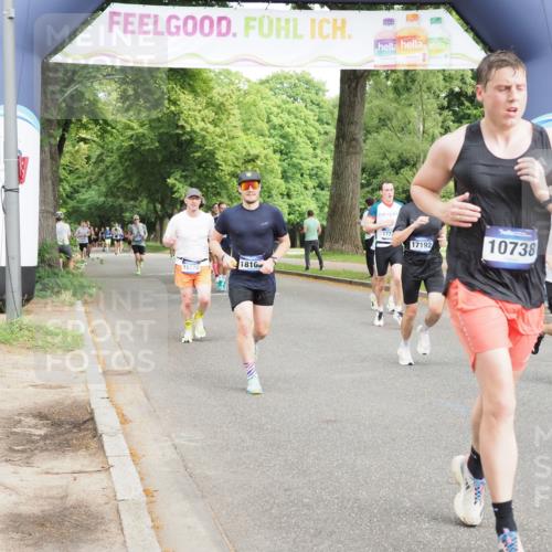 29.06.2025 - hella hamburg halbmarathon MichiJ http://msf.ph/oto/8227898 29.06.2025 10:25:58 Zwischen KM18-KM19 6095, 10738, 13854, 14387, 16523, 17137, 17723, 18159 meine-sportfotos.de
