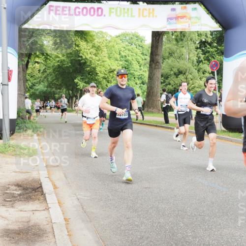 29.06.2025 - hella hamburg halbmarathon MichiJ http://msf.ph/oto/8227919 29.06.2025 10:25:59 Zwischen KM18-KM19 6095, 10738, 15939, 16523, 17137, 17192, 17723, 18103, 18159 meine-sportfotos.de