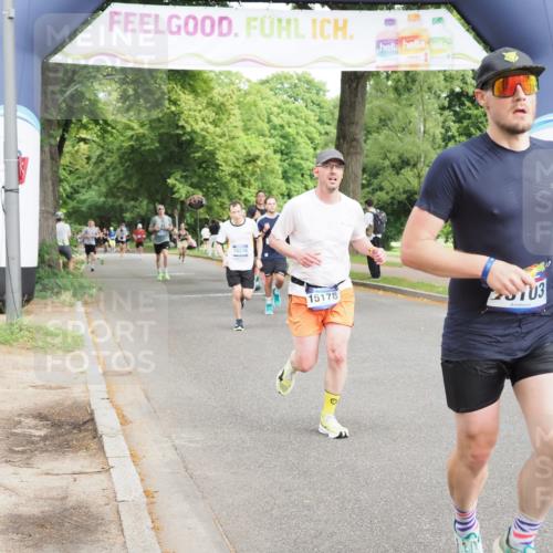 29.06.2025 - hella hamburg halbmarathon MichiJ http://msf.ph/oto/8228007 29.06.2025 10:26:00 Zwischen KM18-KM19 6095, 10738, 15178, 15939, 16523, 17137, 17192, 17723, 18103, 18159 meine-sportfotos.de