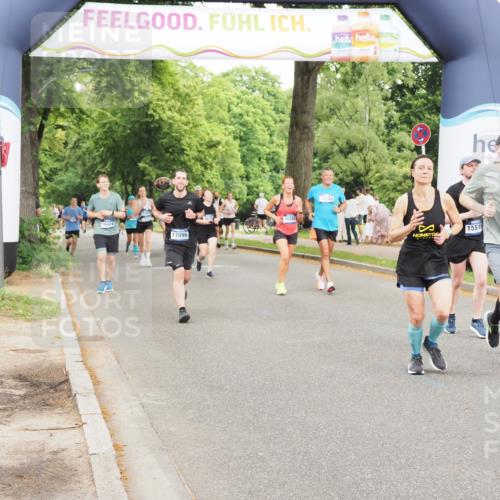 29.06.2025 - hella hamburg halbmarathon MichiJ http://msf.ph/oto/8228075 29.06.2025 10:49:19 Zwischen KM18-KM19 1377, 1432, 7250, 10128, 11771, 15516, 16424, 18355, 18452, 19240 meine-sportfotos.de