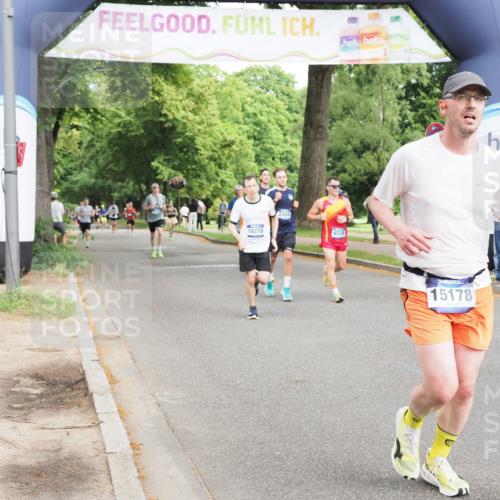 29.06.2025 - hella hamburg halbmarathon MichiJ http://msf.ph/oto/8228080 29.06.2025 10:26:01 Zwischen KM18-KM19 6095, 6529, 10738, 15178, 15939, 16523, 17192, 17723, 18103, 18159 meine-sportfotos.de