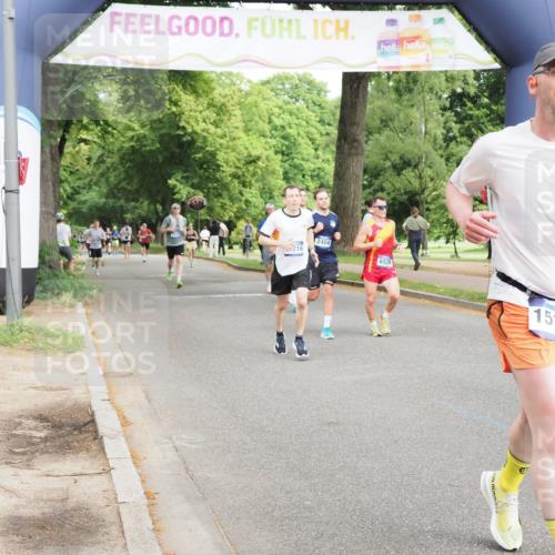 29.06.2025 - hella hamburg halbmarathon MichiJ http://msf.ph/oto/8228087 29.06.2025 10:26:01 Zwischen KM18-KM19 6095, 6529, 10738, 15178, 15939, 16523, 17192, 17723, 18103, 18159 meine-sportfotos.de