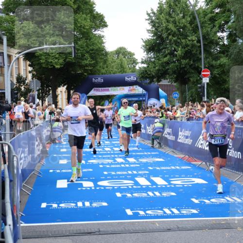29.06.2025 - hella hamburg halbmarathon Zöllner http://msf.ph/oto/8228093 29.06.2025 10:53:17 Ziel 2074, 2111, 7312, 7383, 8273, 8361, 9142, 12875, 15179, 16929, 16986 meine-sportfotos.de
