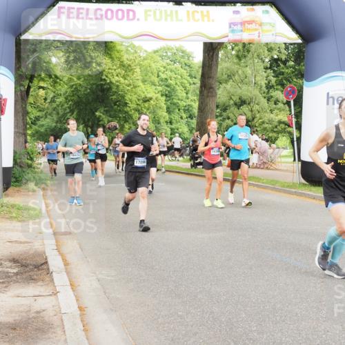 29.06.2025 - hella hamburg halbmarathon MichiJ http://msf.ph/oto/8228183 29.06.2025 10:49:19 Zwischen KM18-KM19 1377, 1432, 7250, 10128, 11771, 15516, 16424, 18355, 18452, 19240 meine-sportfotos.de