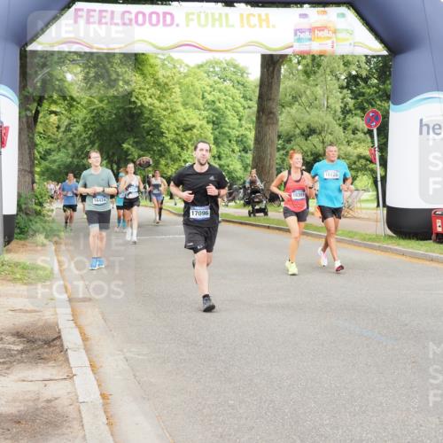 29.06.2025 - hella hamburg halbmarathon MichiJ http://msf.ph/oto/8228229 29.06.2025 10:49:20 Zwischen KM18-KM19 1377, 1432, 3625, 10128, 11771, 15516, 16424, 17096, 18355, 18452, 19240 meine-sportfotos.de