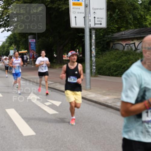 29.06.2025 - hella hamburg halbmarathon Yannick Fuchs http://msf.ph/oto/8228312 29.06.2025 10:33:37 20KM 1164, 1445, 1803, 2980, 3136, 3282, 3783, 4359, 6037, 6682, 6686, 6687, 8450, 8958, 9403, 11055, 11282, 11447, 11619, 12772, 13137, 13729, 13800, 14093, 14905, 15257, 15561, 15866, 15873, 15965, 16656, 16820, 17646, 18188, 18547, 18734, 19004, 19151 meine-sportfotos.de