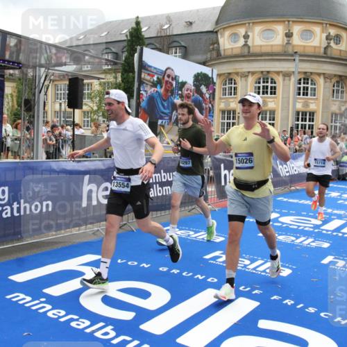 29.06.2025 - hella hamburg halbmarathon Michael Strokosch http://msf.ph/oto/8228542 29.06.2025 10:46:44 Ziel 1920, 1942, 3976, 6630, 9051, 13554, 15026, 15133, 15714, 16175, 17743, 17865, 18297, 19128 meine-sportfotos.de